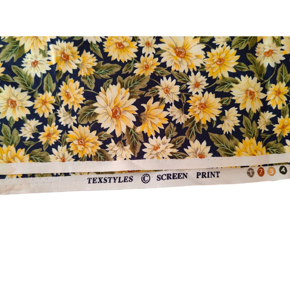 9 yards of Floral Crafting Fabric 3 Patterns - Picture 2 of 5
